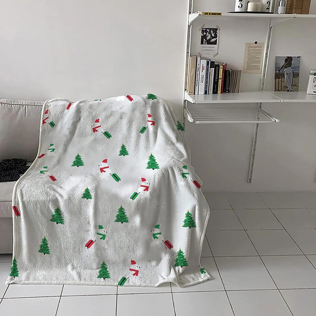 Manta navideña para sofá cama, diseño de pingüino con gorro navideño, suave, acogedora y ligera, de franela polar.