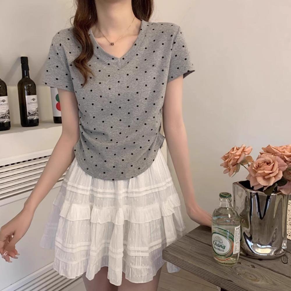 

Gray polka dot V-neck front shoulder short-sleeved T-shirt women s summer 2025 new waist thin short top XL білий