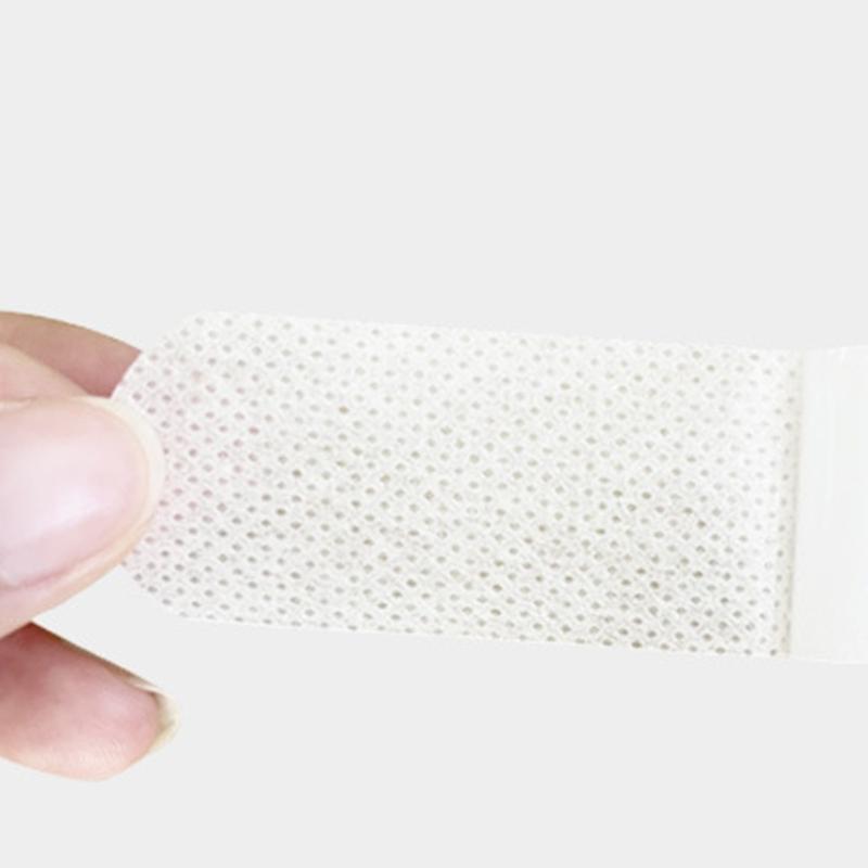 1 Roll Hat Sweat Liners Shirt Collar Sweat Protectors Non-Woven Fabric Self-Adhesive Invisible Breathable Sweat Pad