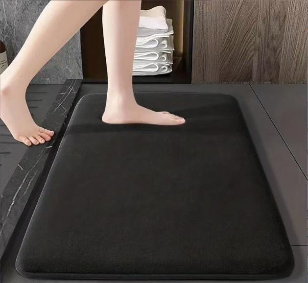 

Rugs Ultra Absorbent Non-Slip Memory Foam Machine Washable Soft Velvet Bath Mats Easier to Dry for Bathroom Floor 40cmX60cm чорний