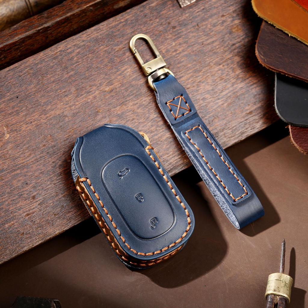 The key bag is suitable for the ideal one key set, and the high-end pure handmade car key bag can be