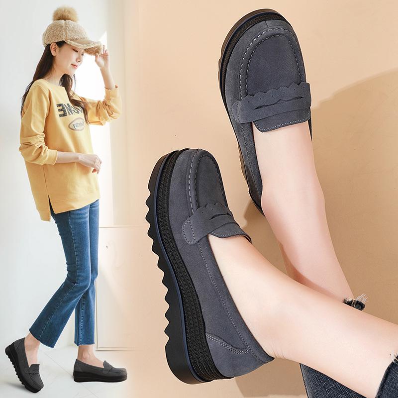 Genuine Leather Women's Sneakers - Spring/Autumn Style, Thick-Soled Wedge Platform, Large-Size Korean Mom Shoes
