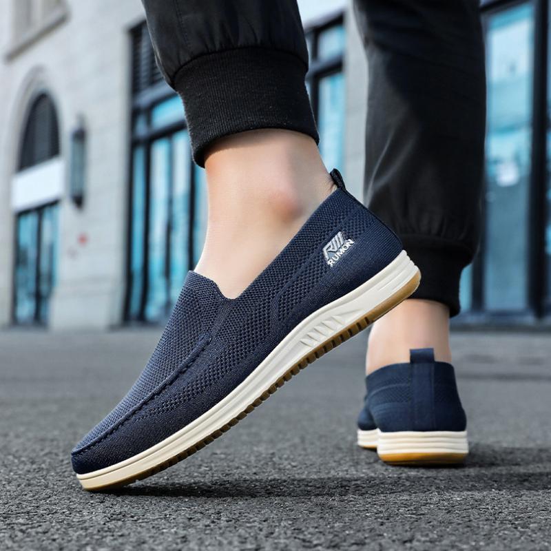 Summer Men's Mesh Breathable Casual Shoes Classic Flat Slip On Cloth Shoes Outdoor Street Leisure Shoes for Men Zapatos Casuales