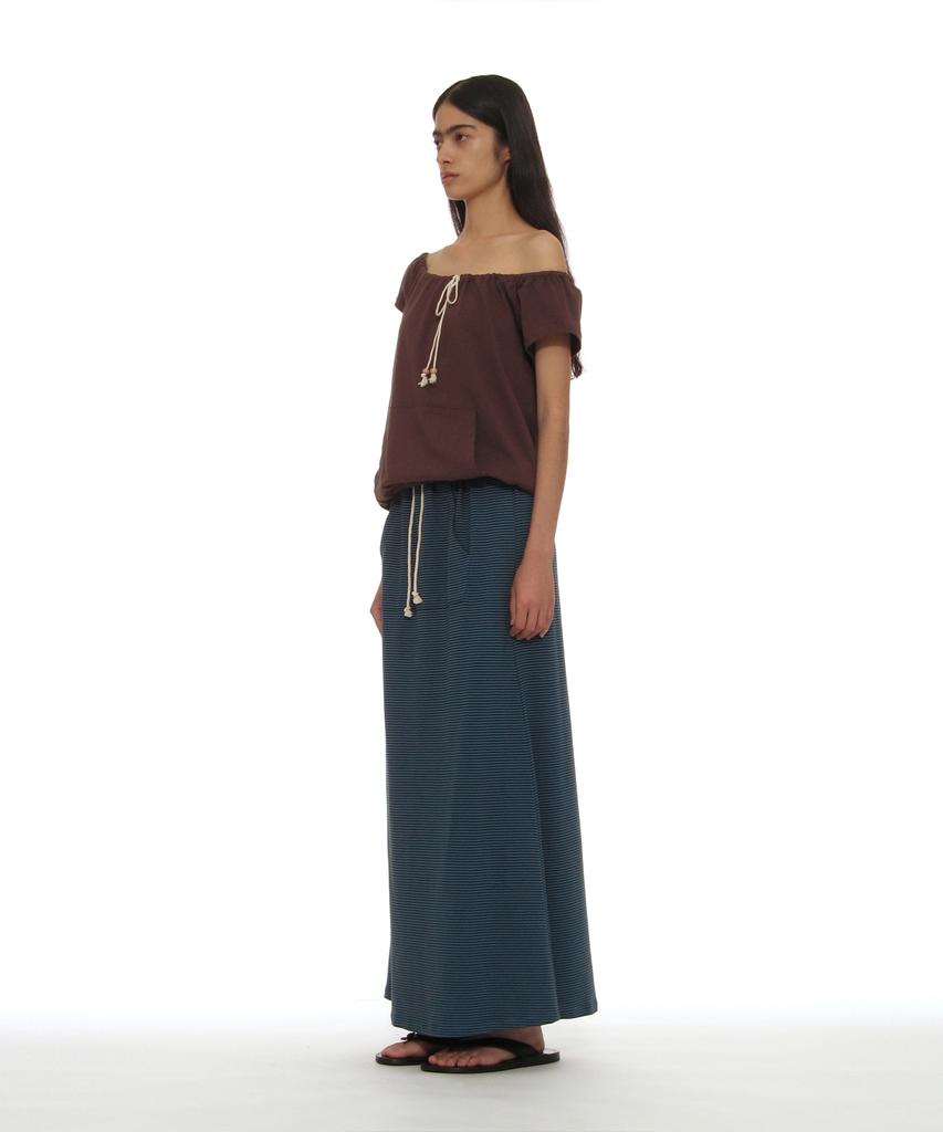 PARTIMENTO WOMEN Drawstring Off-Shoulder Short Sleeve Tee_Dark Brown
