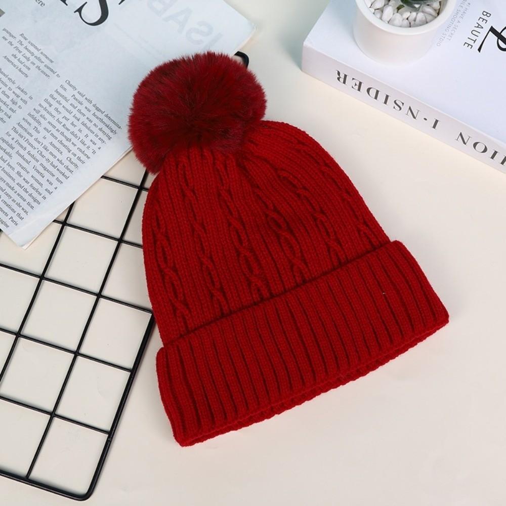 Winter Warm Pullover Cap with Fluffy Ball Beanies Cap Fashion Knitted Hat for Male Female