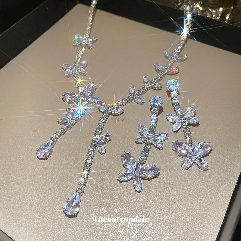French high-end zircon butterfly fringed earrings necklace set niche temperament collarbone chain light luxury fashion jewelry