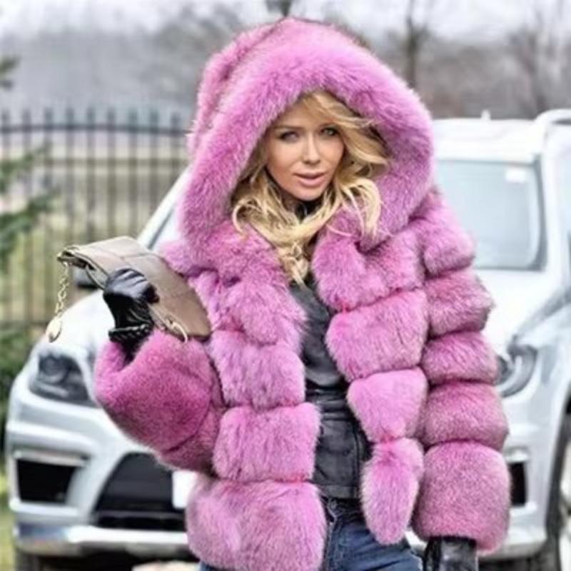 Fur jacket with hat splicing imitation
