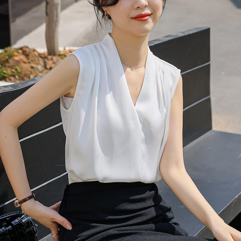 

Женская белая атласная блузка без рукавов с V-образным вырезом - Профессиональный и формальный топ 2XL