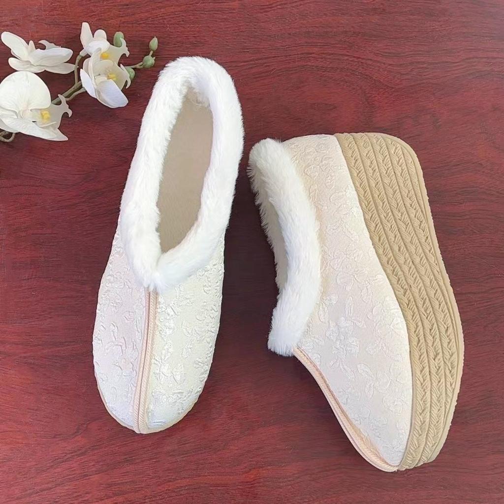 Retro Shoes for Women Hanfu Shoes New Lightweight Thick Soled Ethnic Cloth Shoes Women's Versatile Embroidered Women's Shoe
