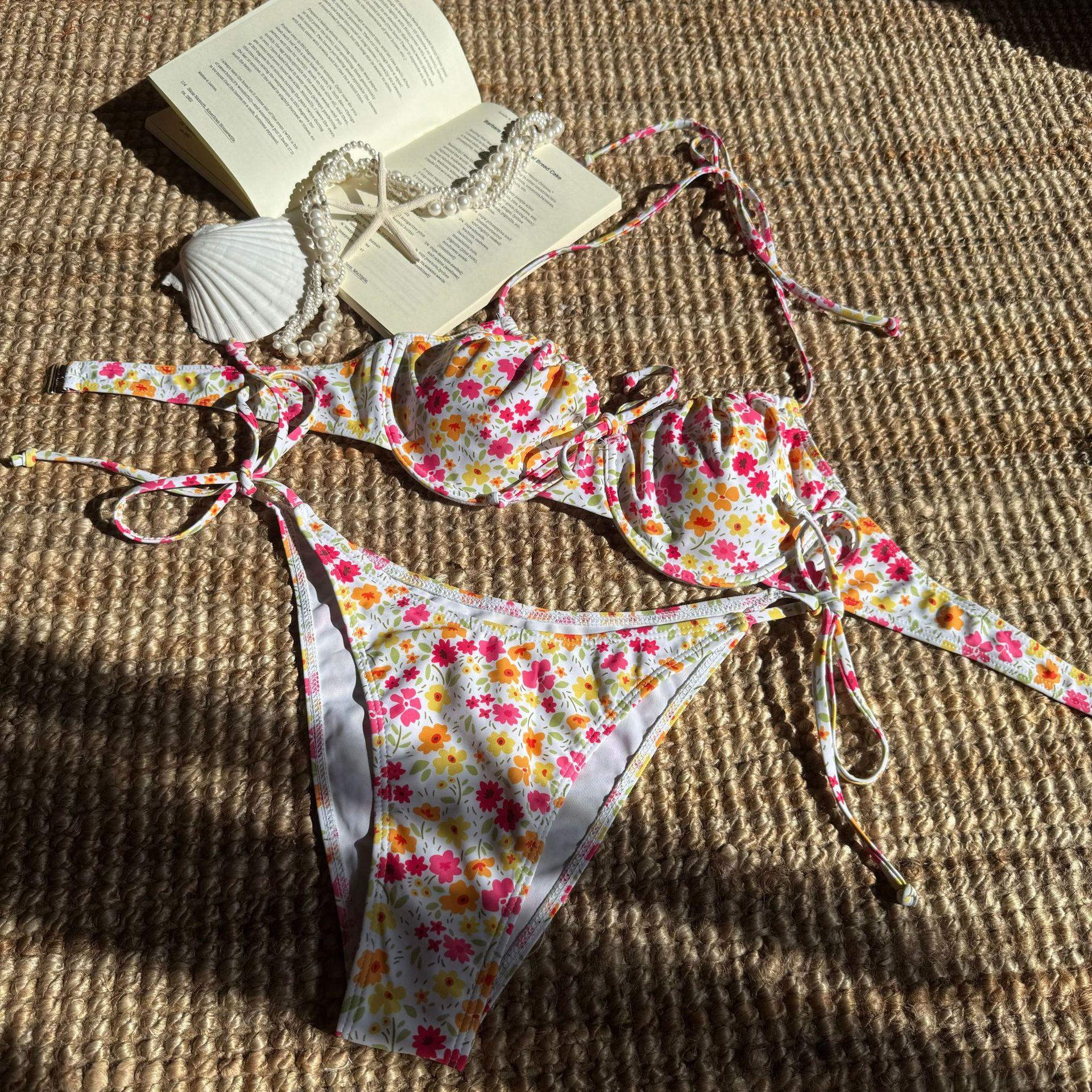 European and American fresh floral print, sexy strap bikini, split swimsuit, bikini bikini S