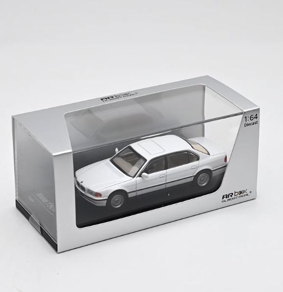 

1:64 BMW E38 BMW 750il 7 Series die-cast simulation alloy car model collection ornament, children s toy.