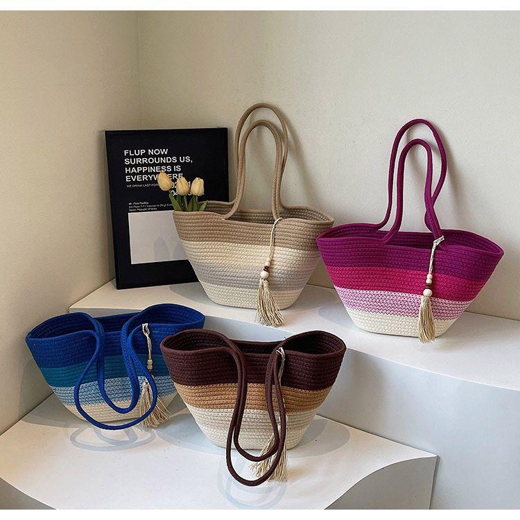 

Сумка большой вместимости контрастного цвета Женская новая повседневная плетеная соломенная сумка Весенне-летняя сумка для пляжа для морского отдыха