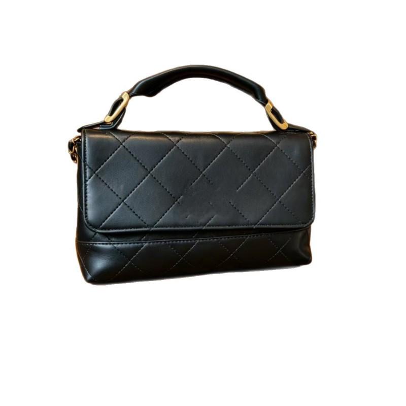 Vintage Dual-Tone PU Leather Crossbody Bag With Chain Strap Large Capacity Rhombus Quilted Tote Daily Commute