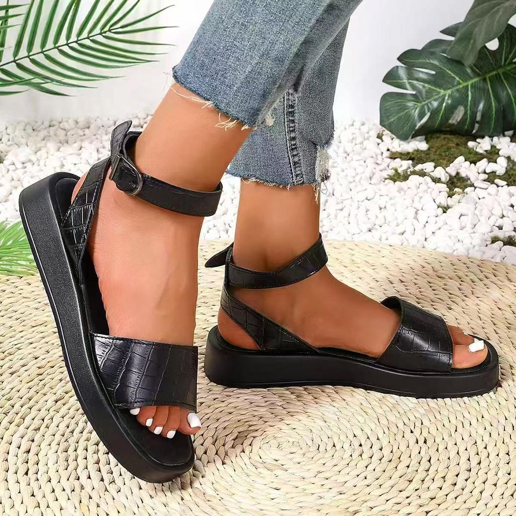 Wear Sandals Outside, Summer 2025 New Platform Casual Plus Size Strappy High Shoes Roman Women's Sandals