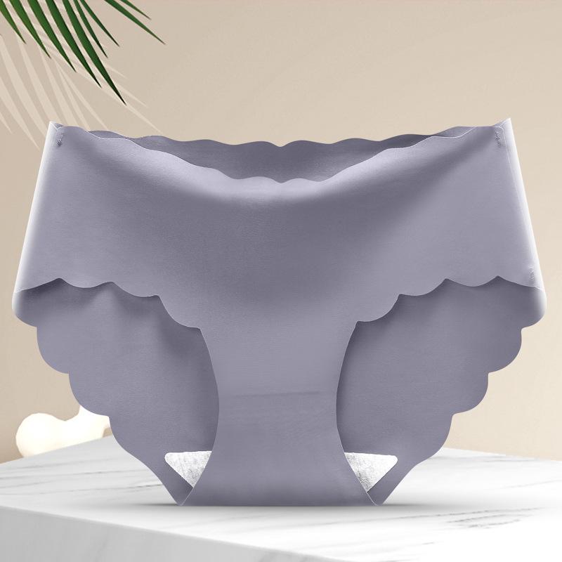 Women's Seamless Ice Silk One-Piece Underwear, Comfortable Mid-Waist Cotton Briefs for Girls, Available in Large Sizes.