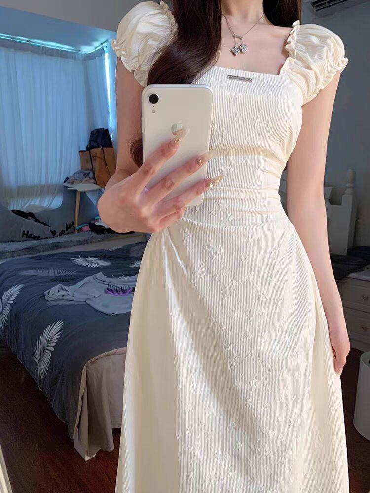 2026 Chic Petite French Square Neck White Summer Dress - Elegant Waist-Cinched Long Style