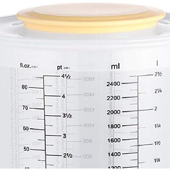 Plastic Ounce Measuring Cups and Mixing Pitcher for Baking with Lid Measuring/in Ml with Splash
