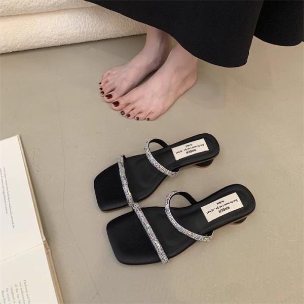 Fashion Rubber Flip Flops Glitter Slides Shoes Womens Slippers Outdoor Square heel Hawaiian Jelly Block Crystal Toe Square Toe Block Hee