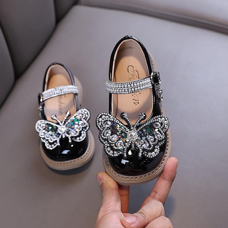 Nuovo stile primavera-autunno da signorina, scarpe basse da bambina, scarpe da principessa con strass, scarpe in pelle, scarpe per esibizioni di danza