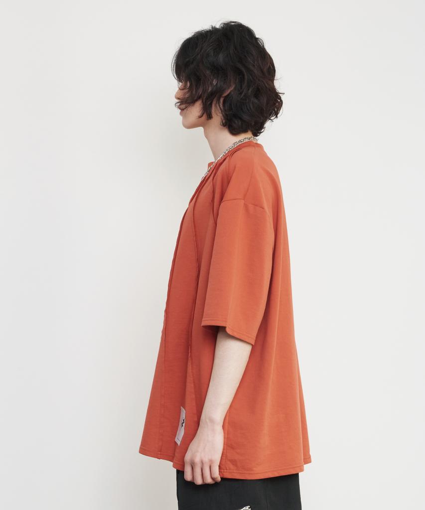 Keontempoleolieokauncheu Raw Edge Cutout Detail Logo Embroidery T-Shirt [Rust]