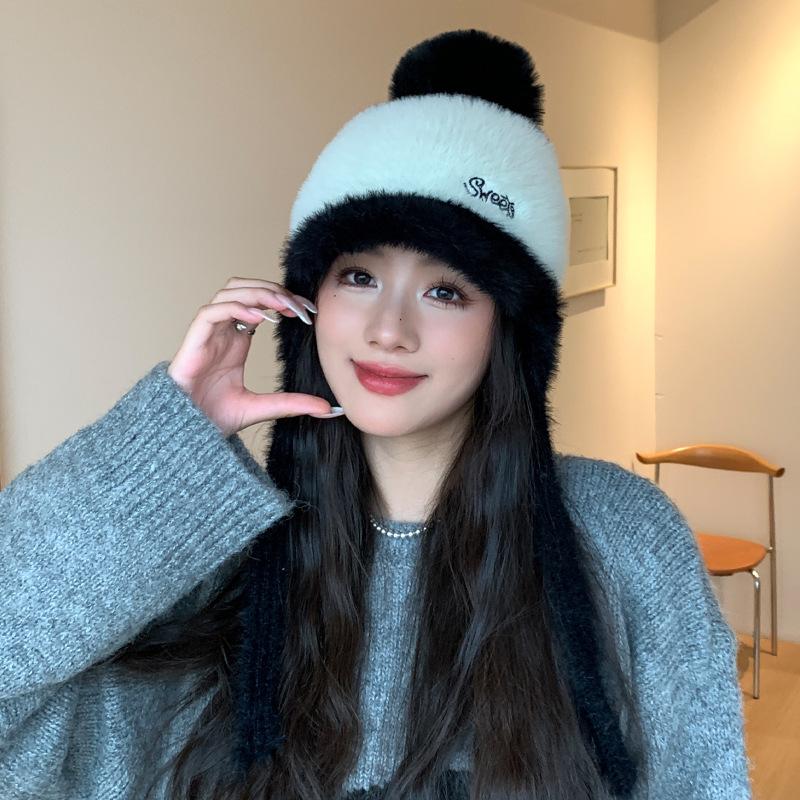 New Hat for Women's Versatile Color Blocking Ear Protection Baseball Cap for Winter Warm Knitted Wool Ear Protection Cap Thick