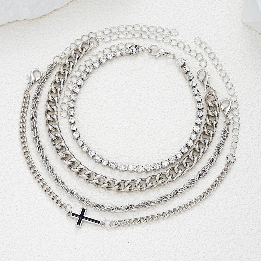 A Set of 4 Simple Street Style Cross Twist Chain Cuban Chain Bracelets, Basic Style for Boyfriend, Suitable for Men To Wear
