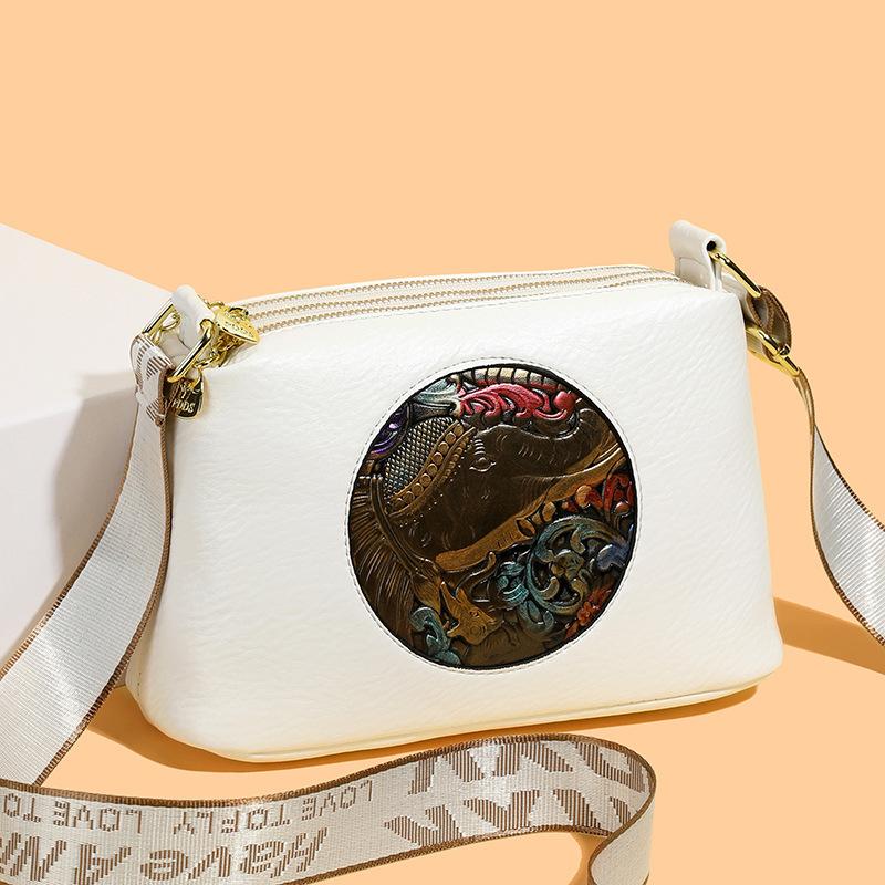 New retro embossed three-layer large-capacity pillow bag fashionable women's bag shoulder messenger bag light luxury handbag trend