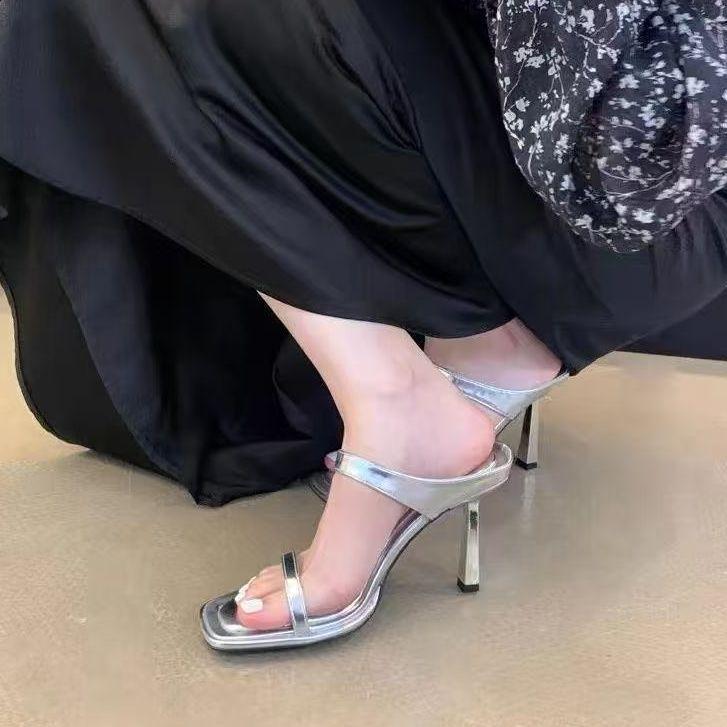 

С юбкой, босоножки на высоком каблуке, женская верхняя одежда, летний новый темперамент, модный тонкий каблук, водонепроницаемая платформа-танкетка 39 серебряный