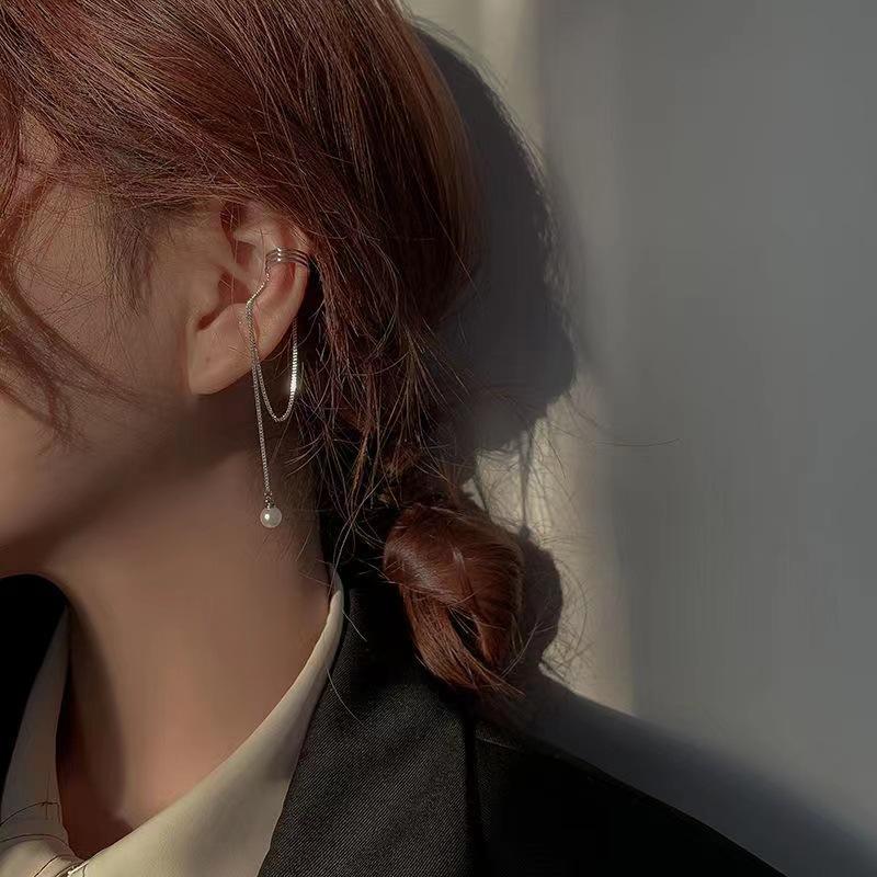 Silver Color Crystal Tassel Non-Piercing Cuff Ear Clip Earring For Women Shiny Rhinestone Chain Fake Cartilage Piercing Jewelry