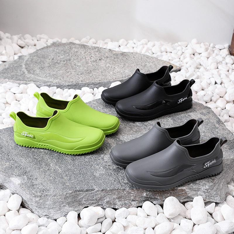 Men's Low Cut Anti Slip And Wear Resistant Work Rain Shoes