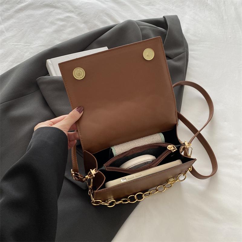 Rhombus Embroidery Thread Fashion Chain Handbag Small Bag Women's 2025 Winter New Solid Color Messenger Bag Small Square Bag