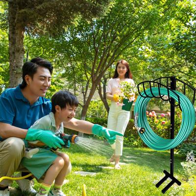 Supporto per tubo da giardino con 4 punte, supporto in metallo resistente, avvolgitubo staccabile all'esterno