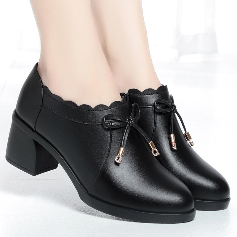 

Мода 2024 Весна Осень Новые Женские Одиночные Туфли Танкетка Мягкая Подошва Удобные Матери Кожаные Туфли На Высоком Каблуке Толстый Глубокий Молния Мода 38(Foot24cm)