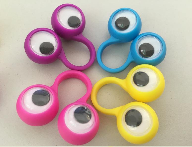 Children's Novelty Finger Eye Toys - Prank Rings for Holiday Parties and Gashapon Fun