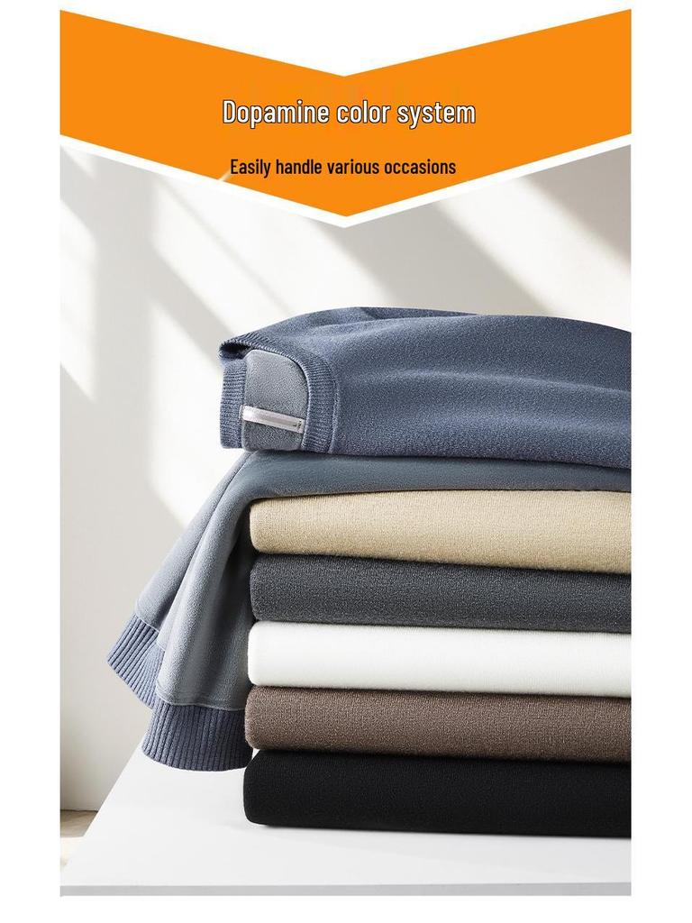 Men’s Winter One-Piece Velvet Sweater: Round-Neck, Thickened Base Layer, Warm Solid Color Knitwear