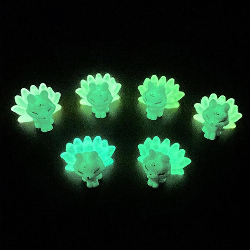 1 bucată drăguț mini rășină luminoasă ornament de vulpe cu nouă cozi care strălucește în întuneric figuri în miniatură vulpe micro peisaj decor casă de păpuși