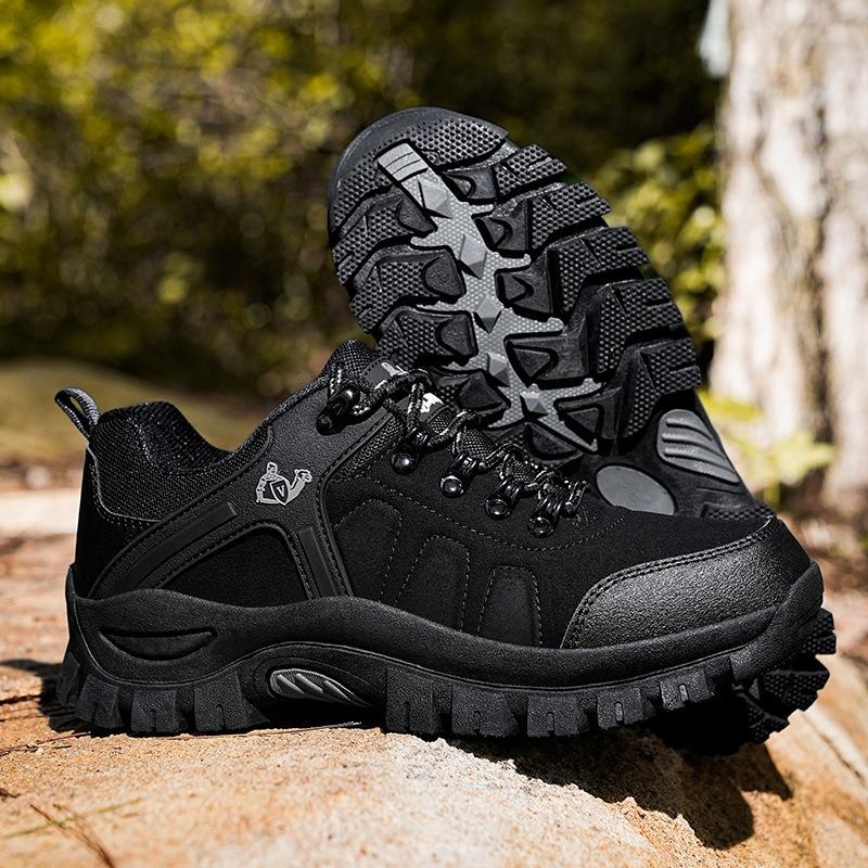 Couple Hiking Shoes Outdoor Non Slip Climbing Shoes Outdoor Trekking Sneakers Wear-resistant Desert Shoes Men's Hunting Footwear