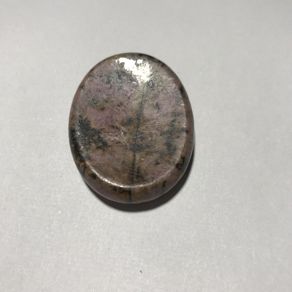Pietra Portafortuna in Quarzo Rosa da Premere sul Palmo, 35x45mm Pietra Naturale Massaggiatore per il Pollice.