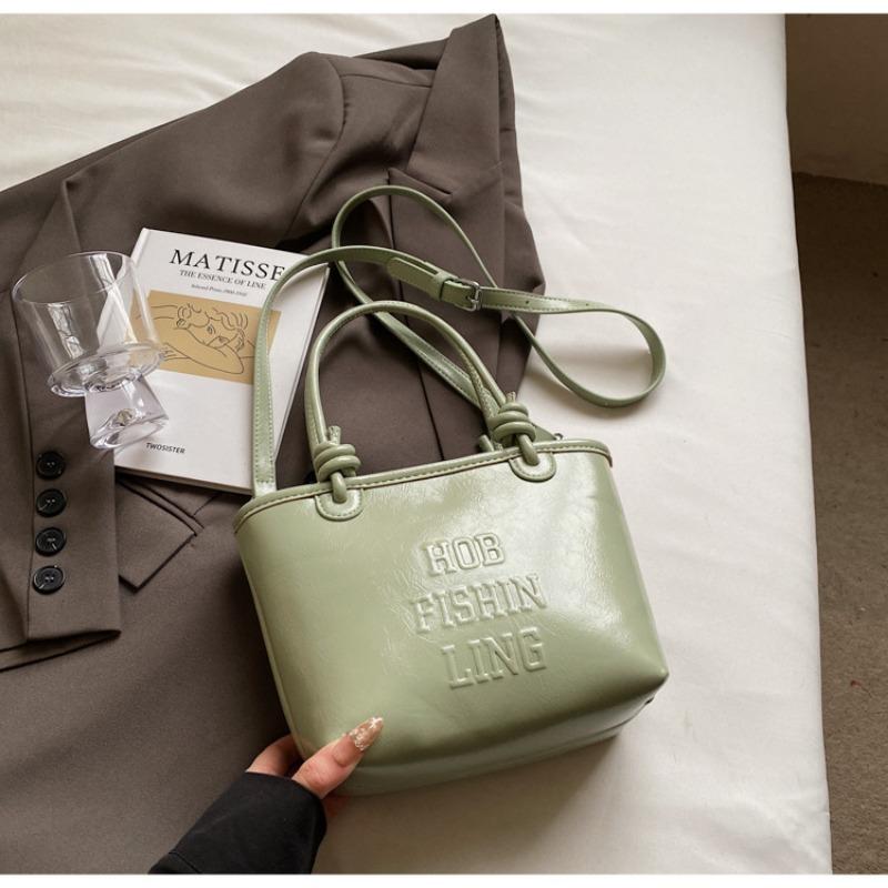 Spring and Summer Popular Small Bags for Women's New Fashion Versatile Messenger Bags, High-end Portable Bucket Bags