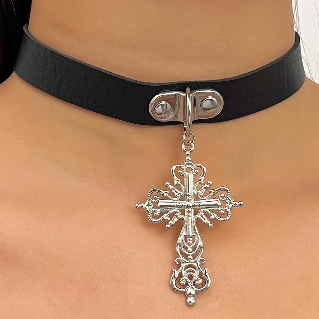 Y2K Spicy Sweet Girl Leather Choker: Cross Ultra-Short, Heavy-Duty Chain Collar