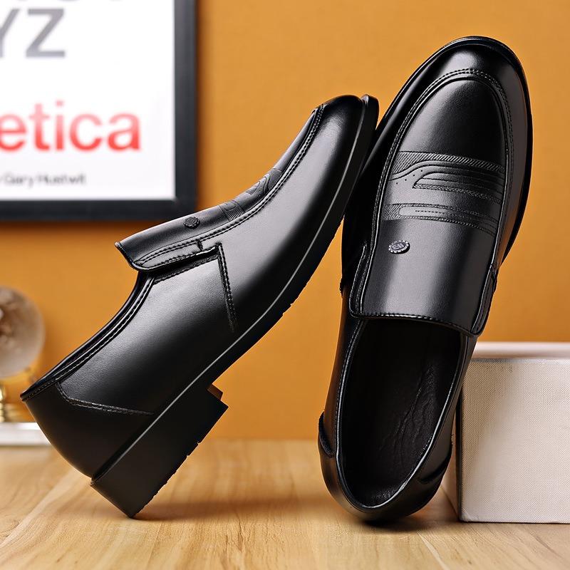 Leather shoes men's spring and autumn leather breathable casual middle-aged business dress soft-soled dad shoes