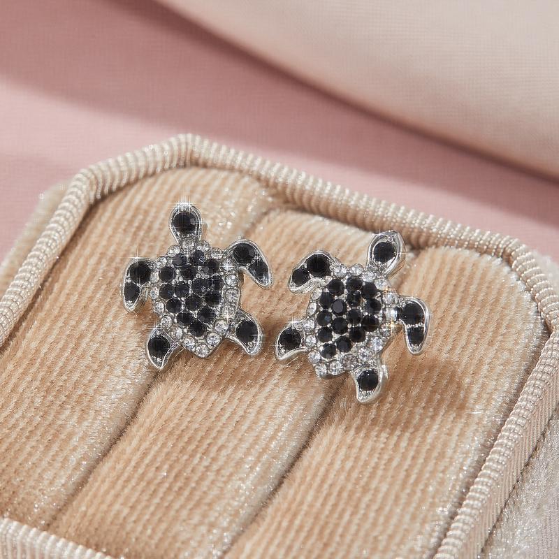 Cute Exquisite Lady Little Sea Turtle White Black Zircon Stud Earrings Small Simple Retro Marine Animal Engagement Zircon Gift