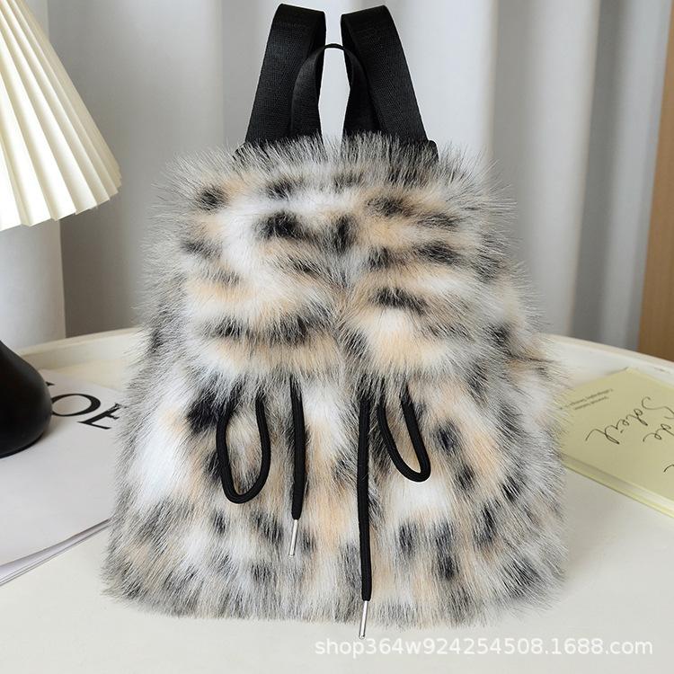 Mochila de Pelúcia Y2k Feminina Pequena Fofa com Cordão Leopardo Fofa Bolsa Macia Liso Lã Mochila de Lã Quente de Inverno Mini Mochila de Pele Sintética