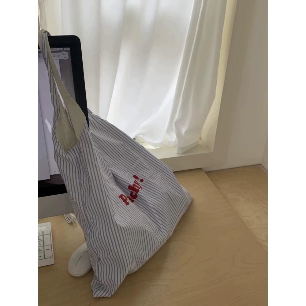 

Korean shoulder large-capacity bag striped letter printed cloth bag simple and versatile fashion niche tote bag women