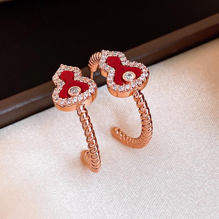 Retro red oil drop gourd C-shaped zircon earrings light luxury stud earrings temperament earrings women