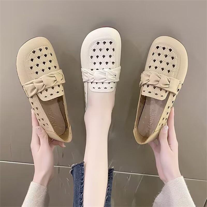 Breathable and Comfortable Soft Leather Flats, Summer Hollow Sandals, New Soft-soled Casual Temperament, One-pedal Doudou Single Shoes