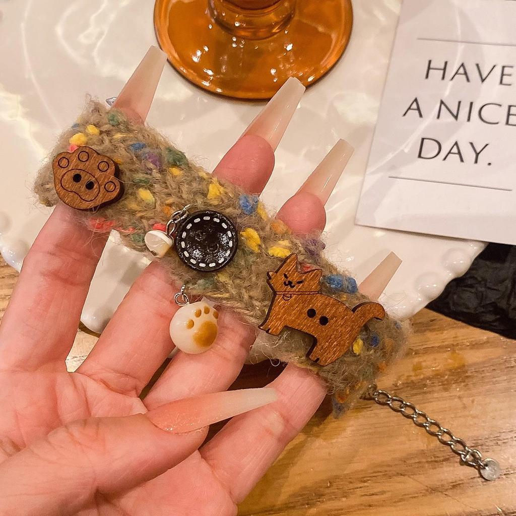 Colier Choker Retro cu Fluture din Lână Maillard și Set Brățară - Bijuterii Lanț pentru Pulover Toamnă/Iarnă pentru Stiluri Dulci și Cool.