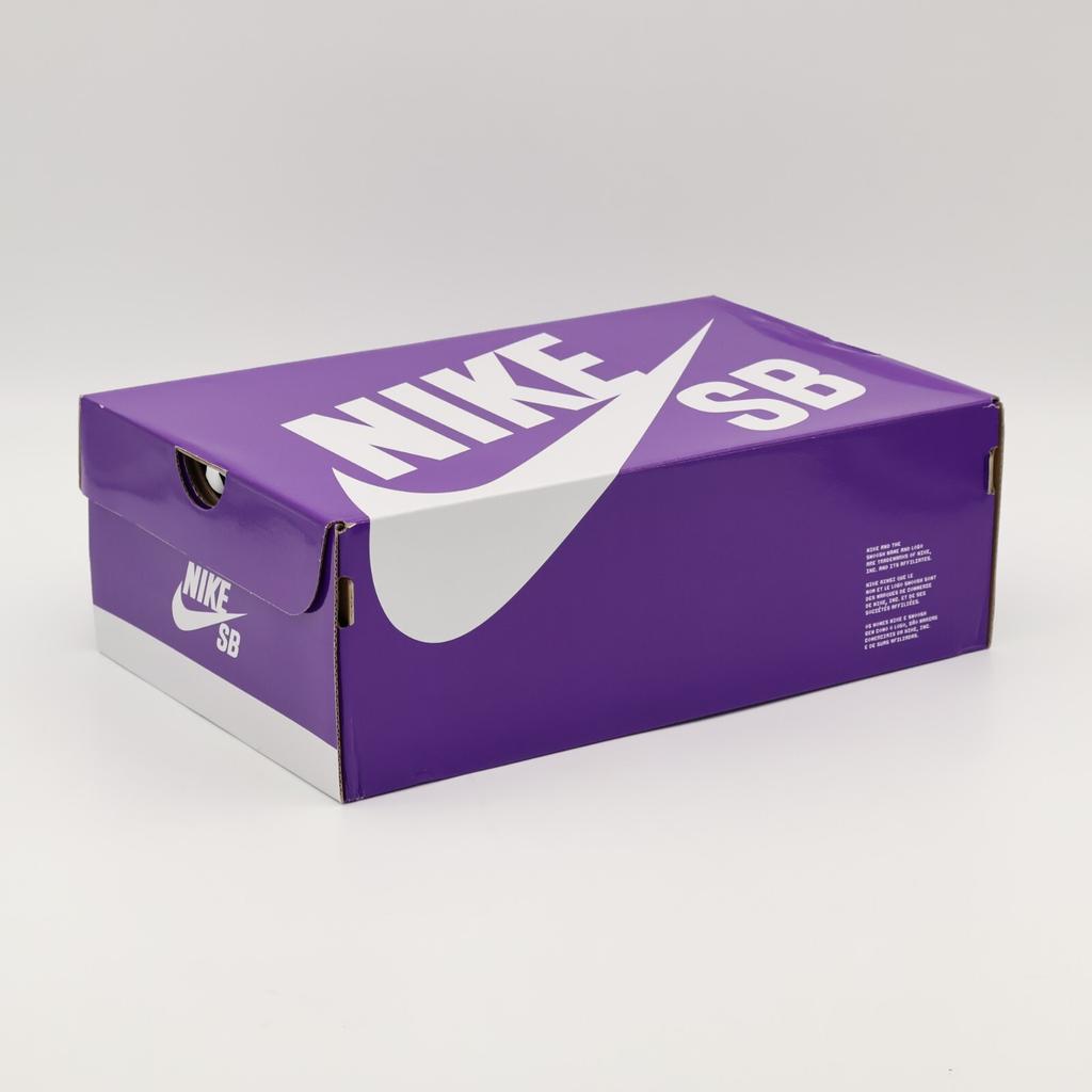 FZ1302-200 Nike SB Zoom Janoski OG SE Cidade do Cinema (masculino)