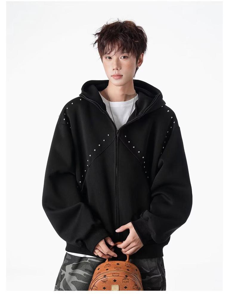 Men's Retro Rivet Hooded Cardigan: Trendy Autumn/Winter Streetwear Zipper Jacket with Plus Velvet