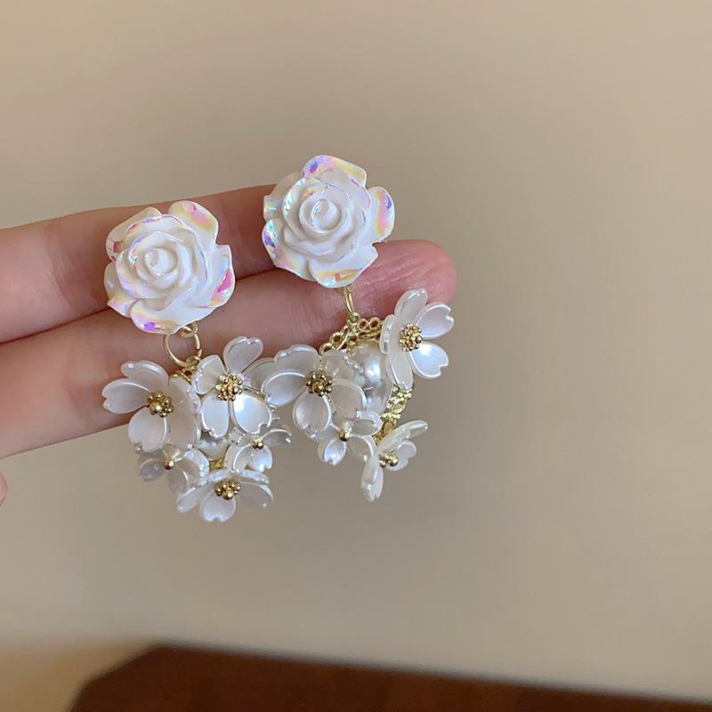 Premium pearl flower fringed earrings 2025 light luxury gentle temperament earrings niche personality earrings women